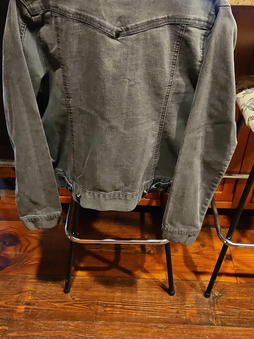 Liverpool Denim Jacket - Picture 4 of 4
